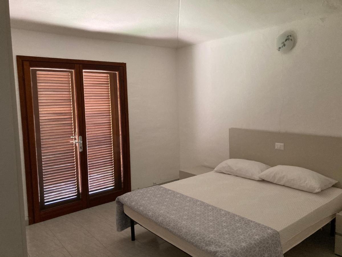 Residenze Gambaru Vila San Teodoro  Exterior foto